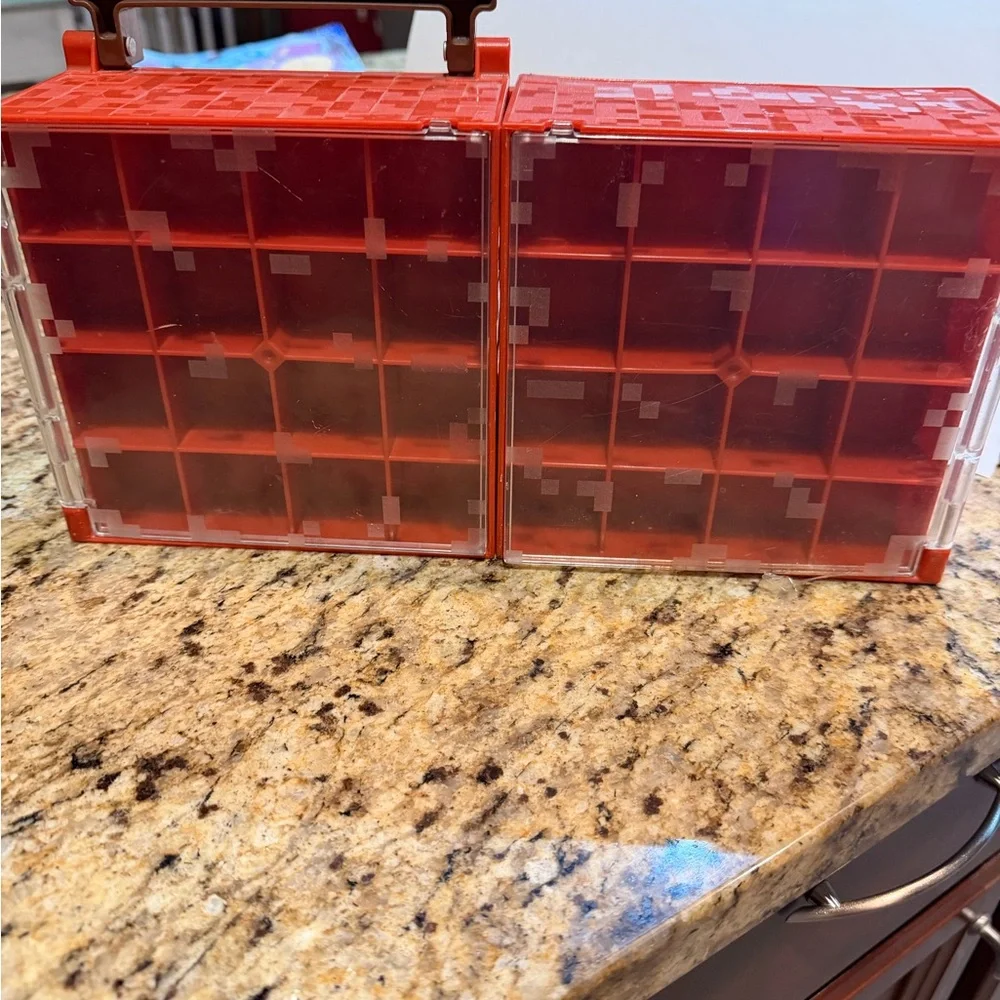 Minecraft box - Picture 1 of 4
